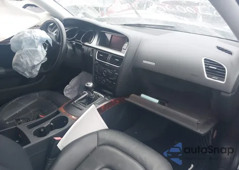 2011 Audi A5 2.0T Premium z USA, uszkodzony, nr VIN WAUGFAFR0BA083769